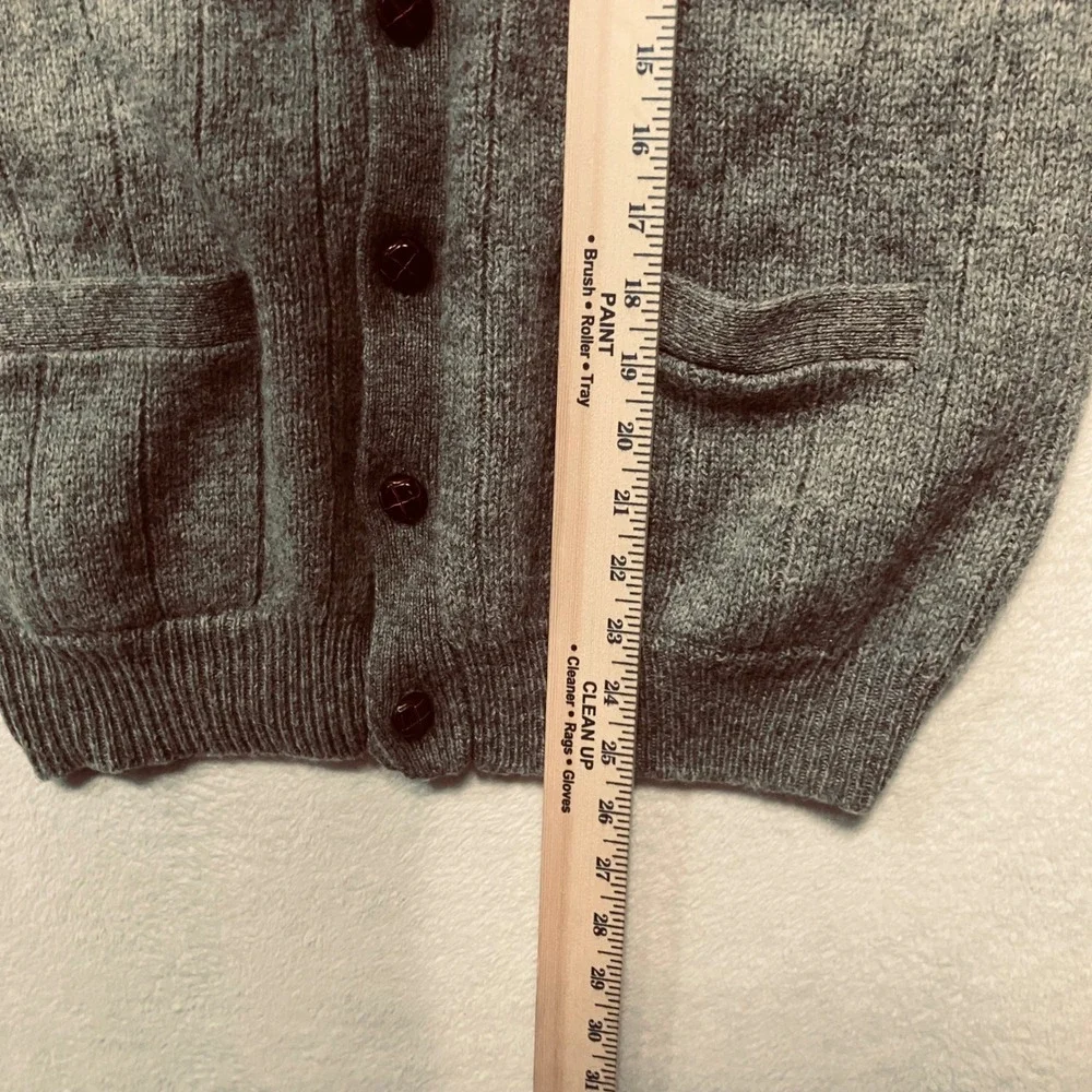 VintageJantzen Sport Men's Grey 100% Wool V-Neck Button Front Vest Sweater M EUC